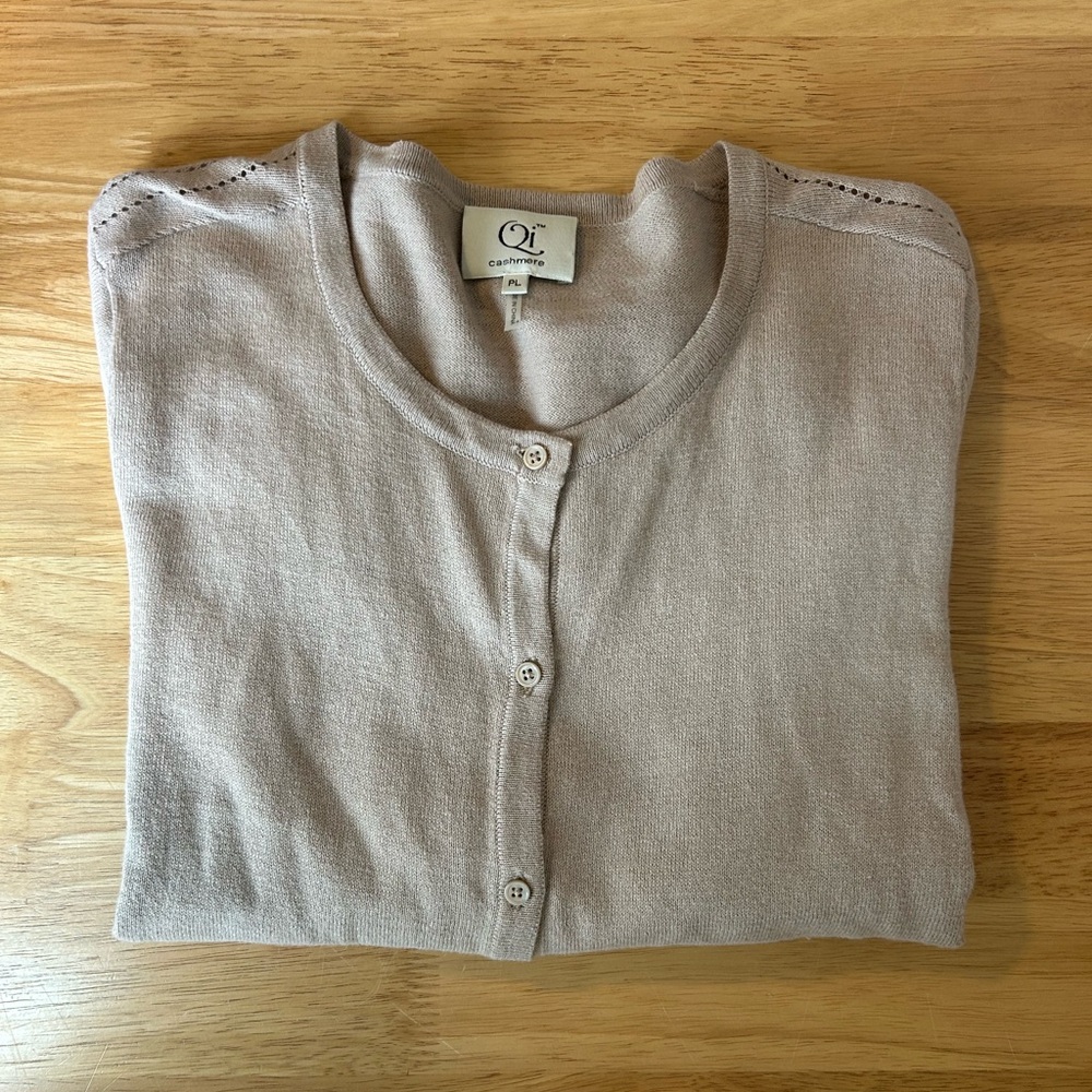Qi Cashmere Women's Beige Cardigan Sweater